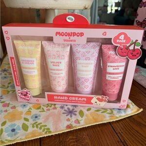 4-Pack Hand Cream Set - Pink & Peach
